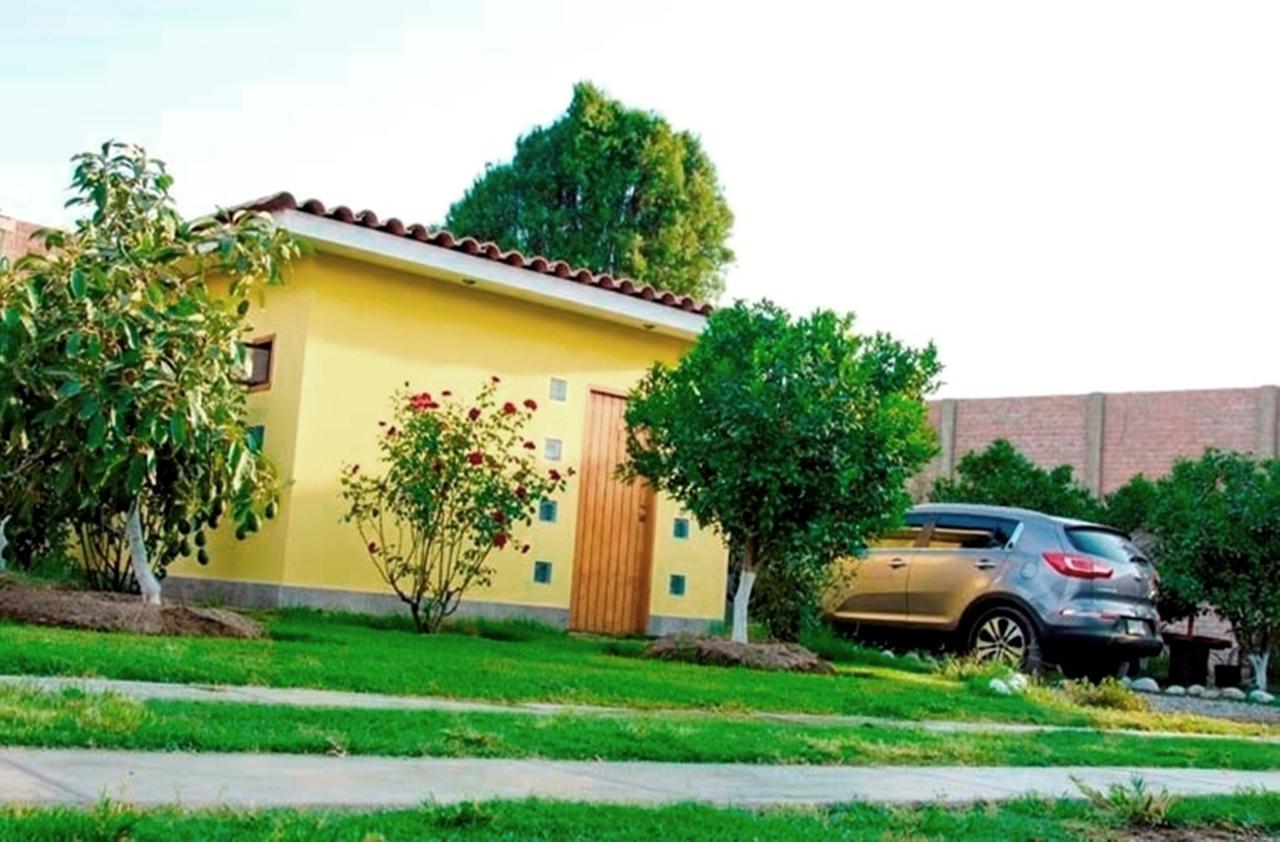Hotel Villa Kitzia Huacho Bagian luar foto